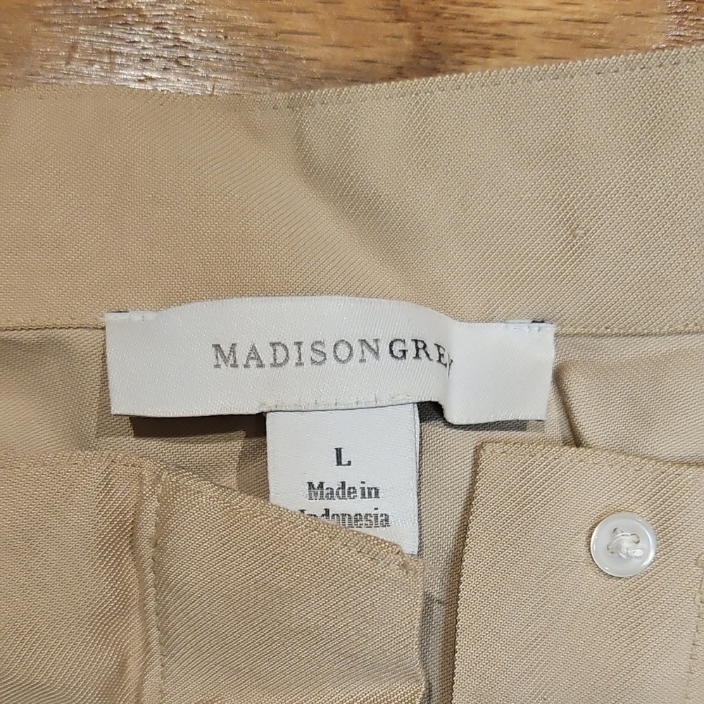 Elegant Tan Women's Jumpsuit - Picture 3 of 3